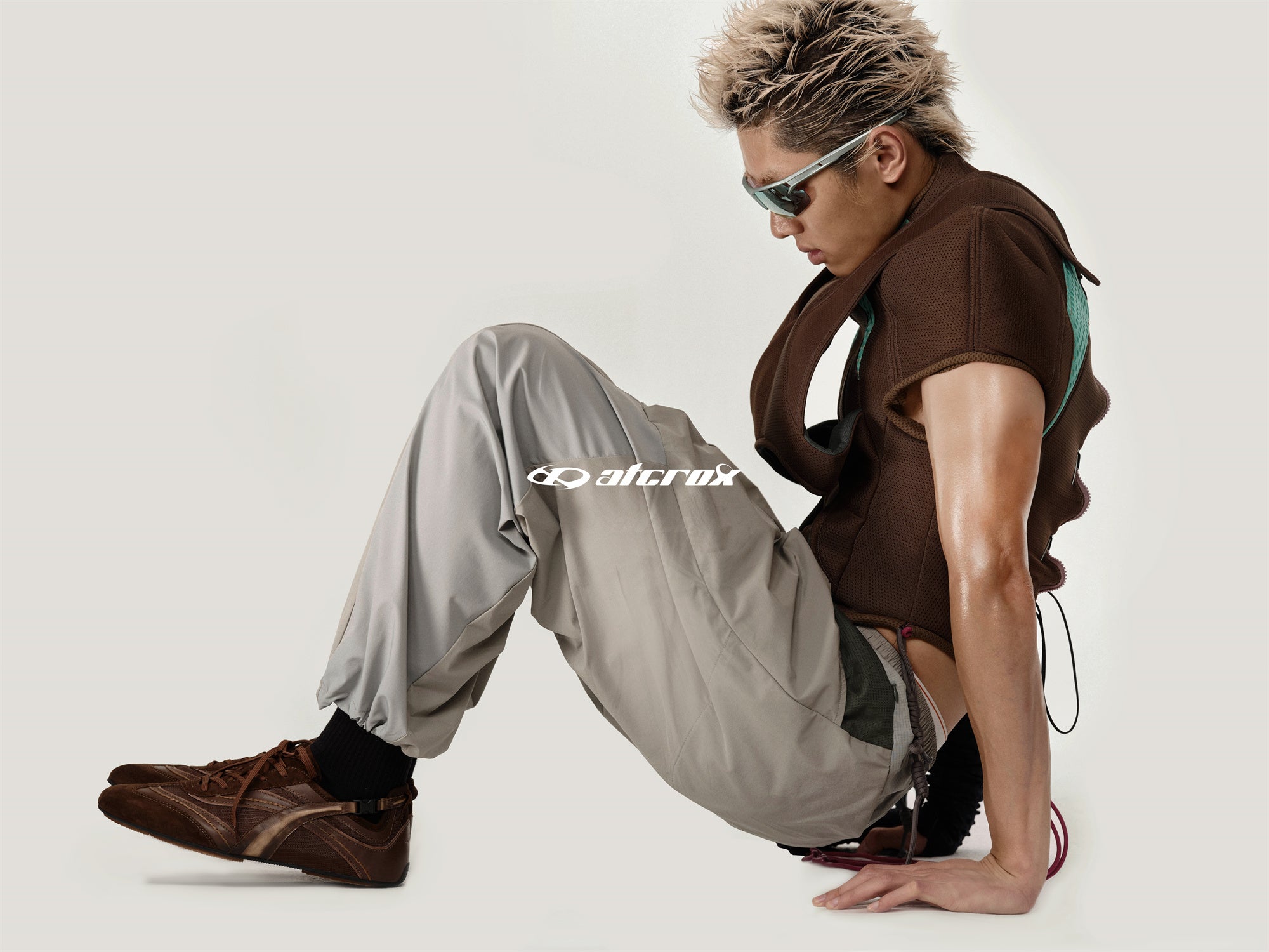 slider image slider_item_UKdiEy